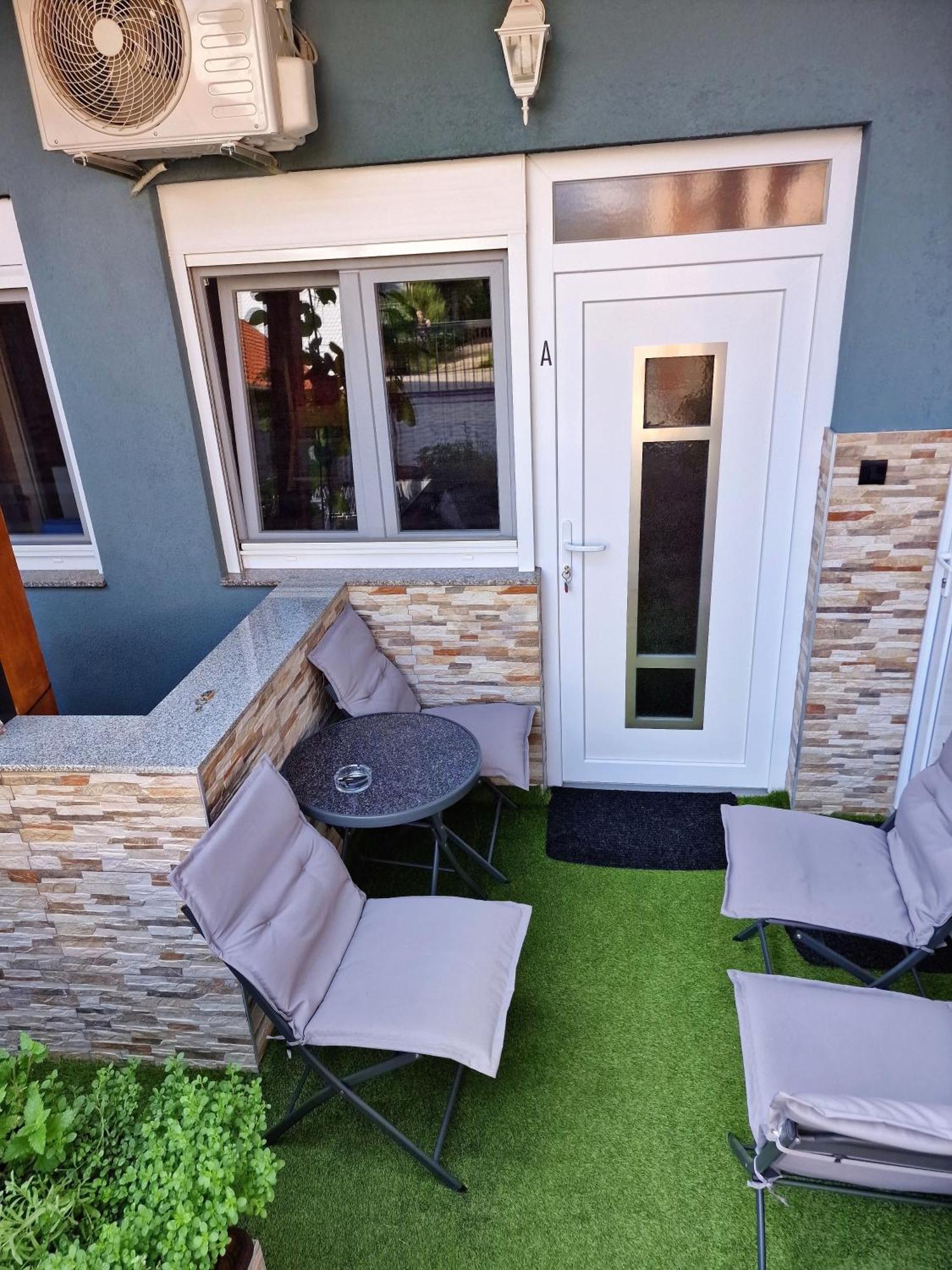 Studio Apartman Lorena Apartment Zagreb Luaran gambar